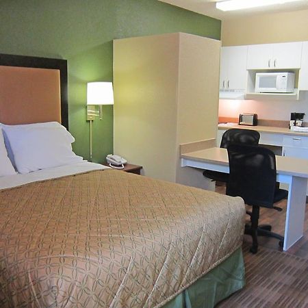 Extended Stay America Suites - Toledo - Holland Exterior photo
